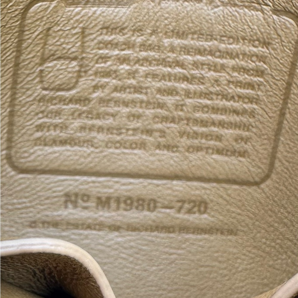 Coach x Richard Bernstein “Jello Heart” Crossbody Bag - Picture 13 of 14